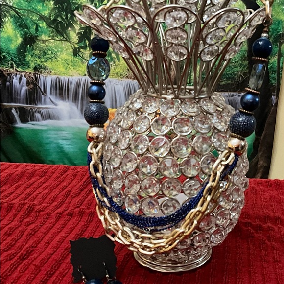 Necklace and earrings - Picture 2 of 2